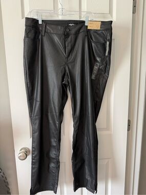 edgely Black Faux Leather Straight Leg Pants
